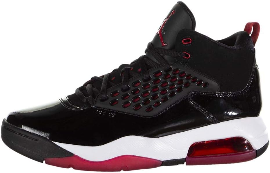 Jordan Maxin 200 Basketball Sneaker (11.5)