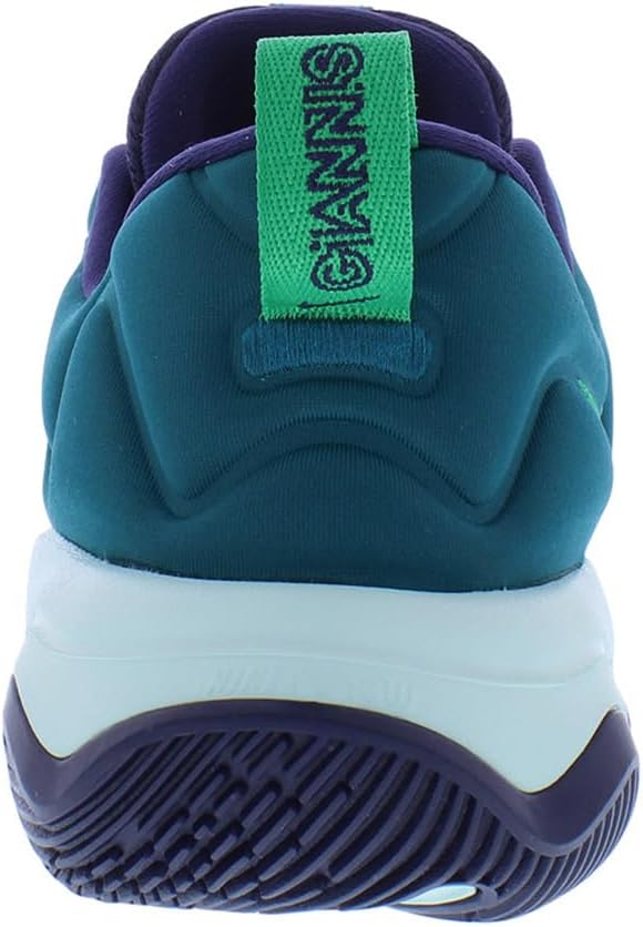 Nike Sneaker Three Quarters Tall