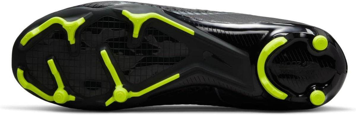 Nike Sport Low Top