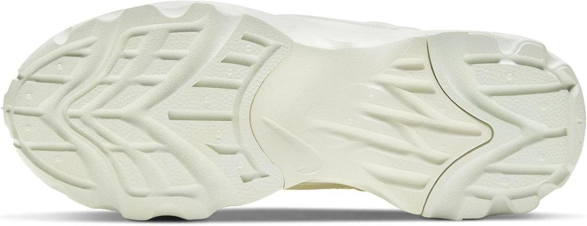 Nike TC 7900 Shoes, Sail/Black/Sail