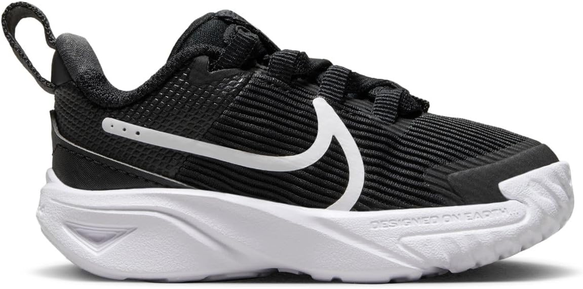 Nike Star Runner 4 Older Running Shoes, Black / White / Anthracite