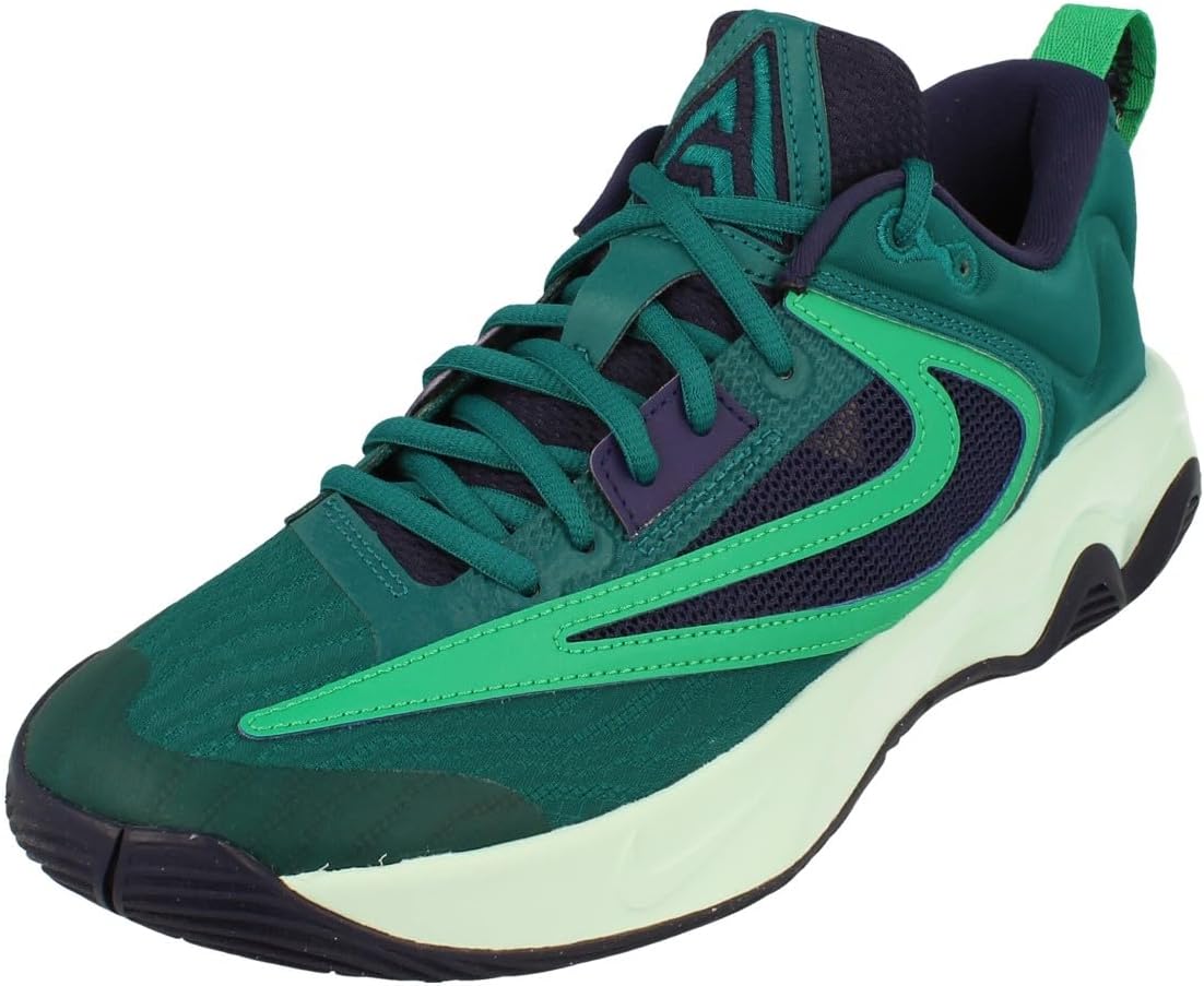 Nike - Three-Quarter Sneaker