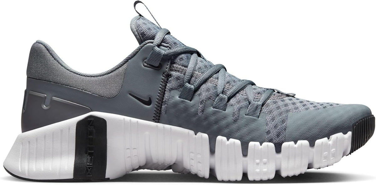 Nike Gymnastics Shoes Sneaker, 7.5 UK