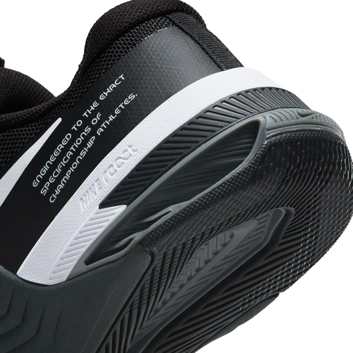 Nike Metcon 8 Sneakers, Black White Dk Smoke Grey Smoke Grey