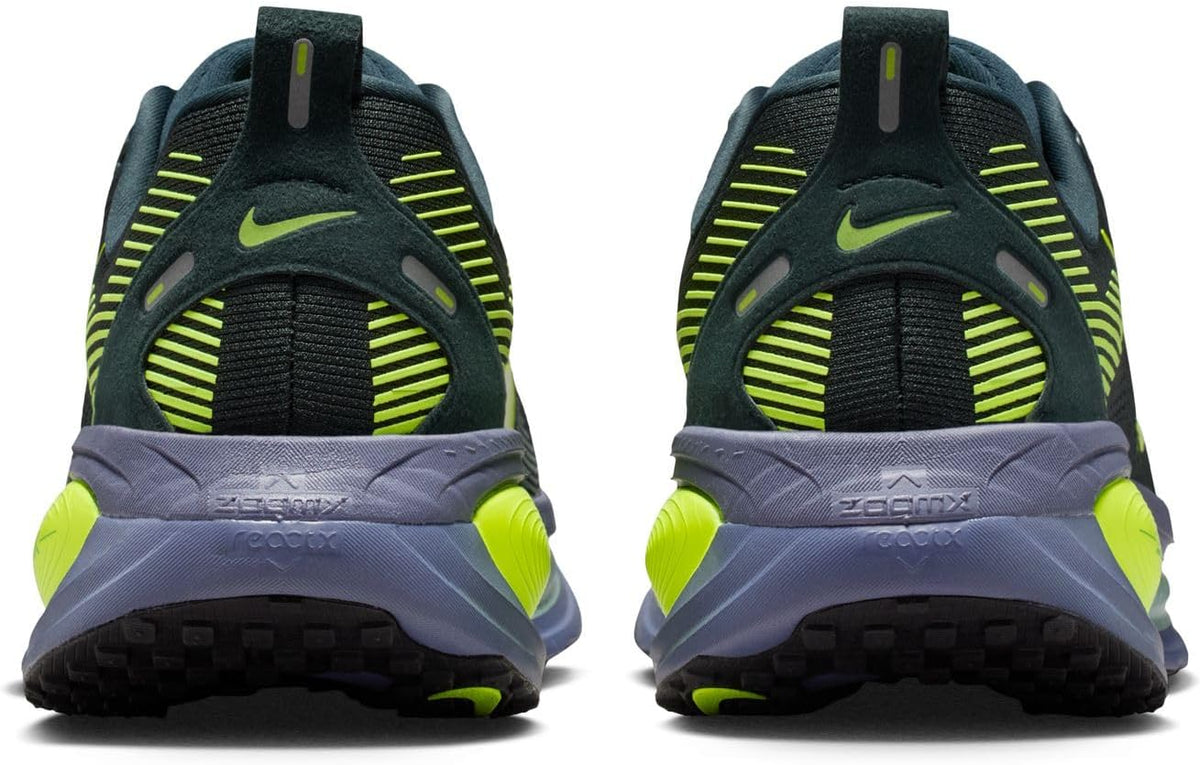 Nike Vomero 18 Laced Shoes, Seaweed/Volt-Cannon-Sanded Purple-Black