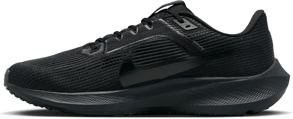 Nike - Pegasus 40 - - Color: Black - Size: