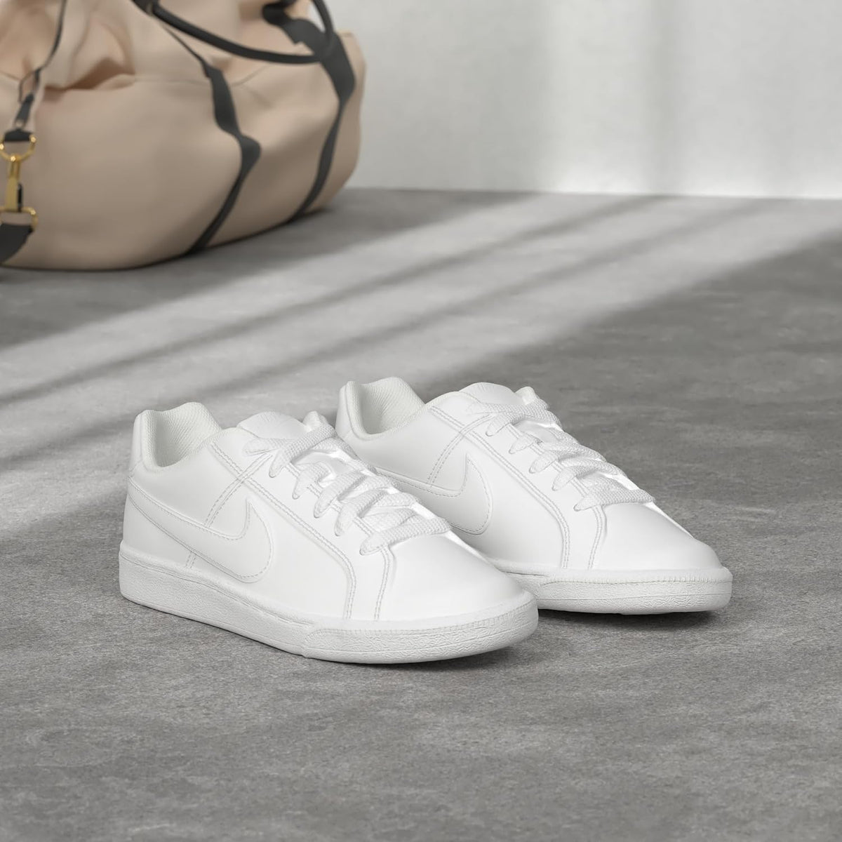 Nike Tennis Shoes, White White