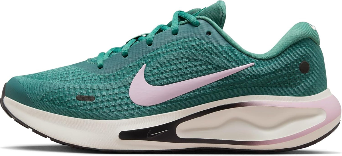 Nike Vaporfly 3 Racing Shoes