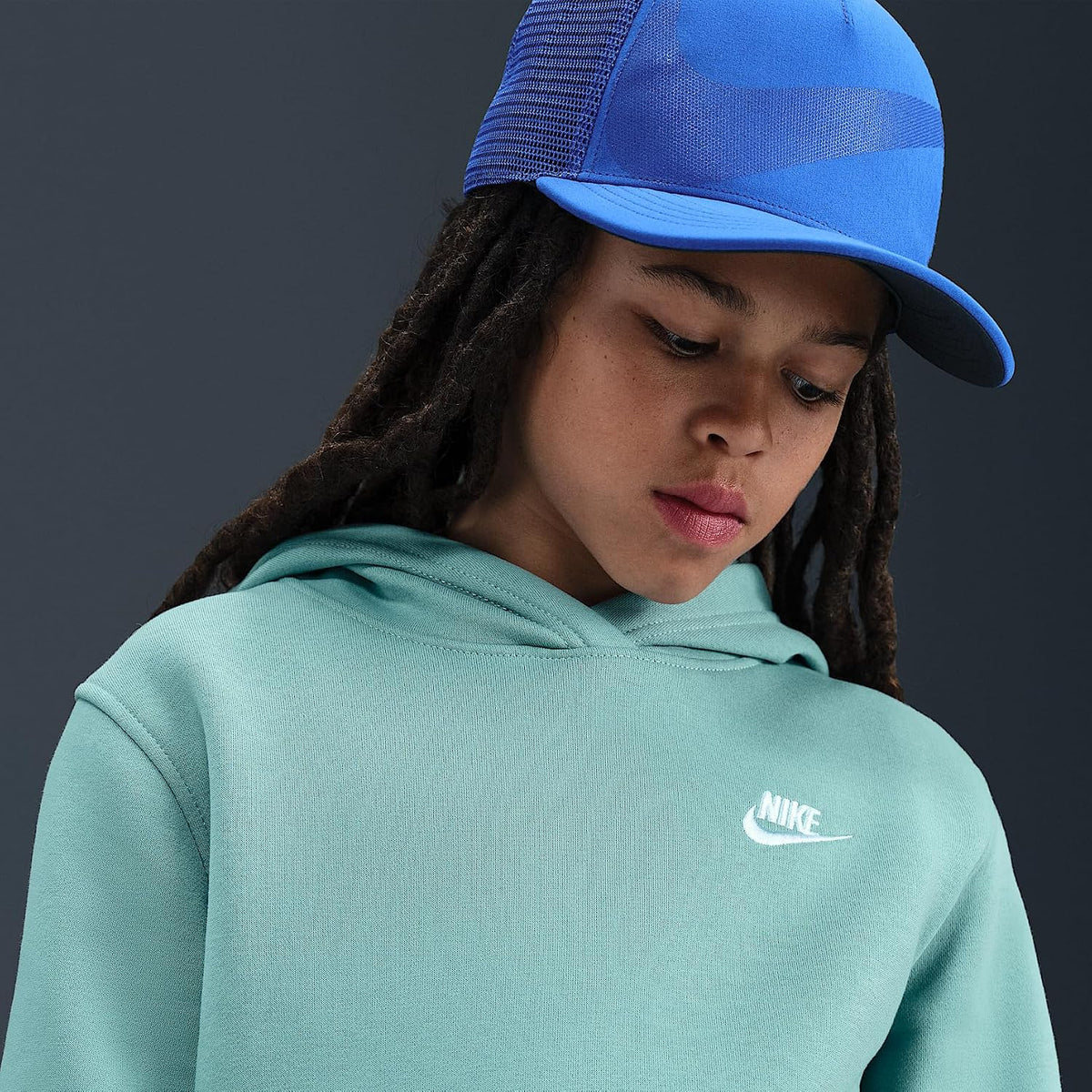 Nike Sportswear Club Fleece Pullover Hoodie (Little )