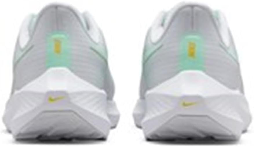 Nike Air Zoom Pegasus 39, White/Black-White, White/Aurora Green-black