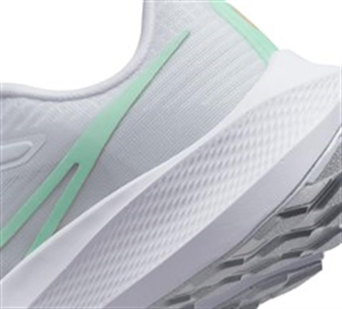Nike Air Zoom Pegasus 39, White/Black-White, White/Aurora Green-black