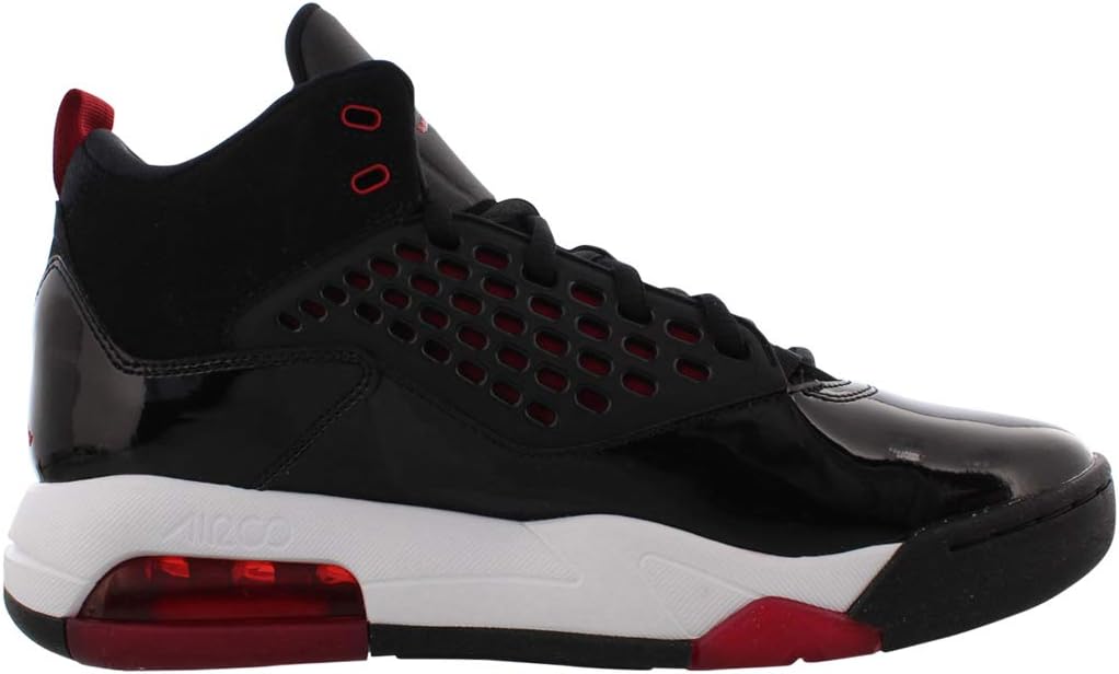 Jordan Maxin 200 Basketball Sneaker (8.5)