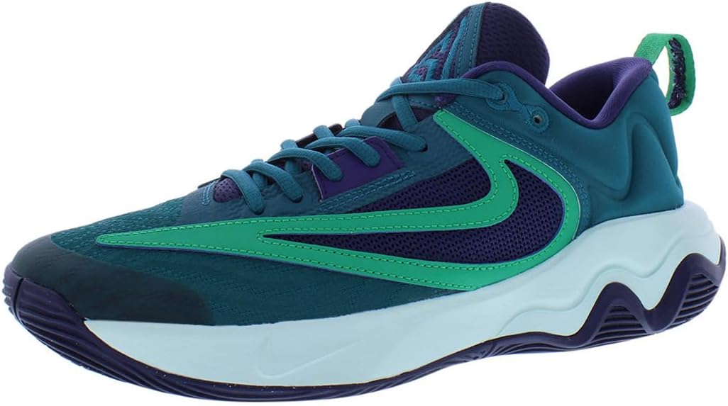 Nike Sneaker Three Quarters Tall