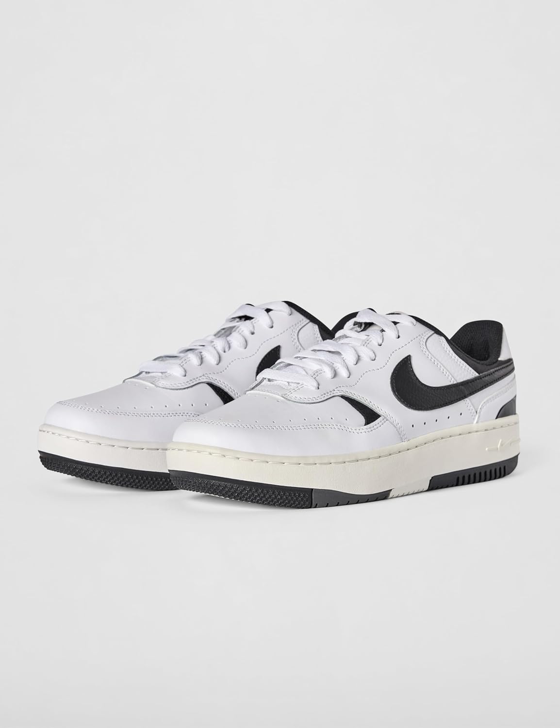 Nike Gamma Force Trainers, White Black Summit White Iron Grey