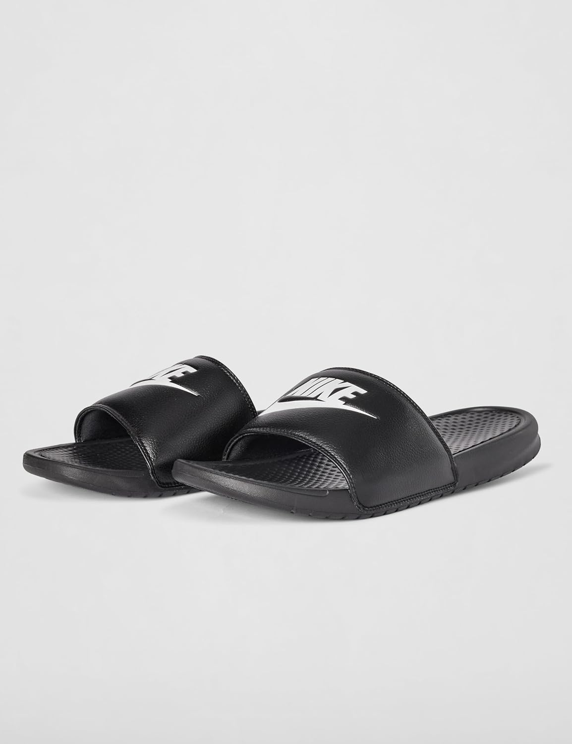 Nike Benassi Just Do It Athletic Sandal, Black/White Noir/Blanc