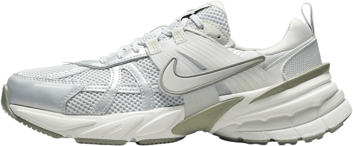 Nike V2k Run Sneaker