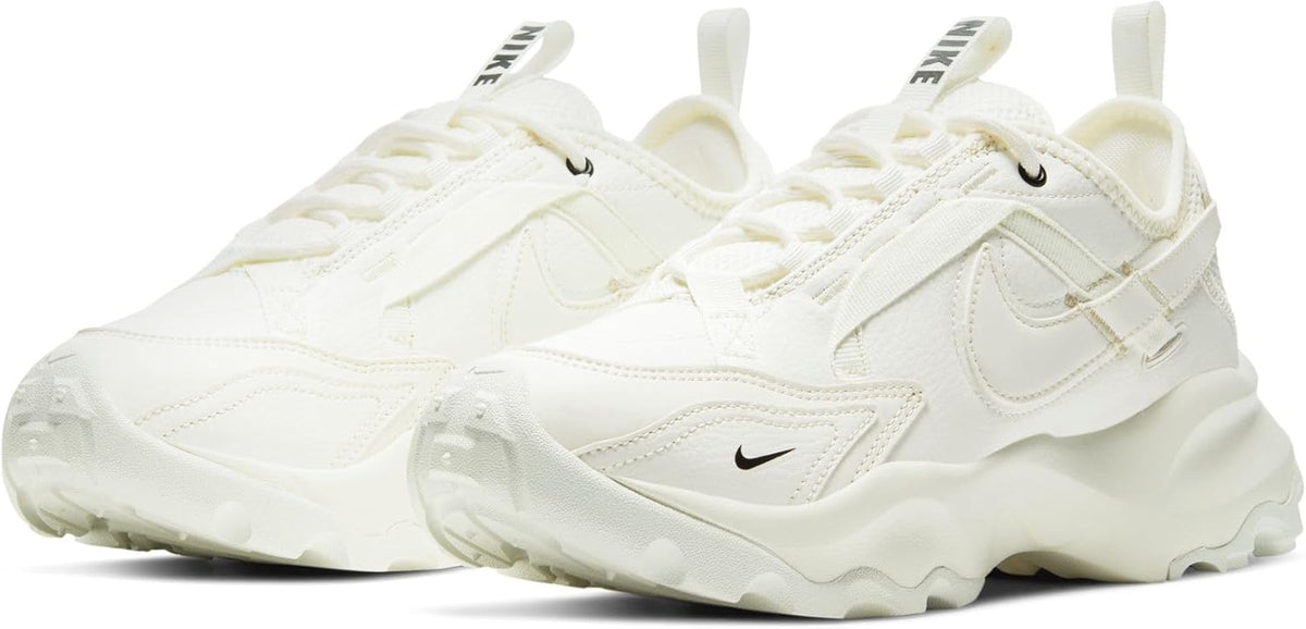 Nike TC 7900 Shoes, Sail/Black/Sail