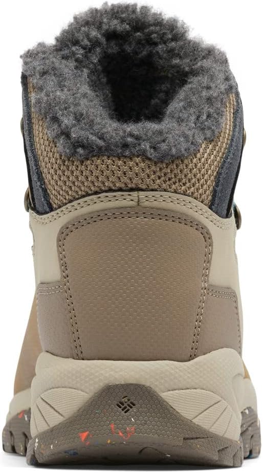 Columbia Newton Ridge Plus Omni Heat Hiking Shoe, Wet Sand/Sea Wave