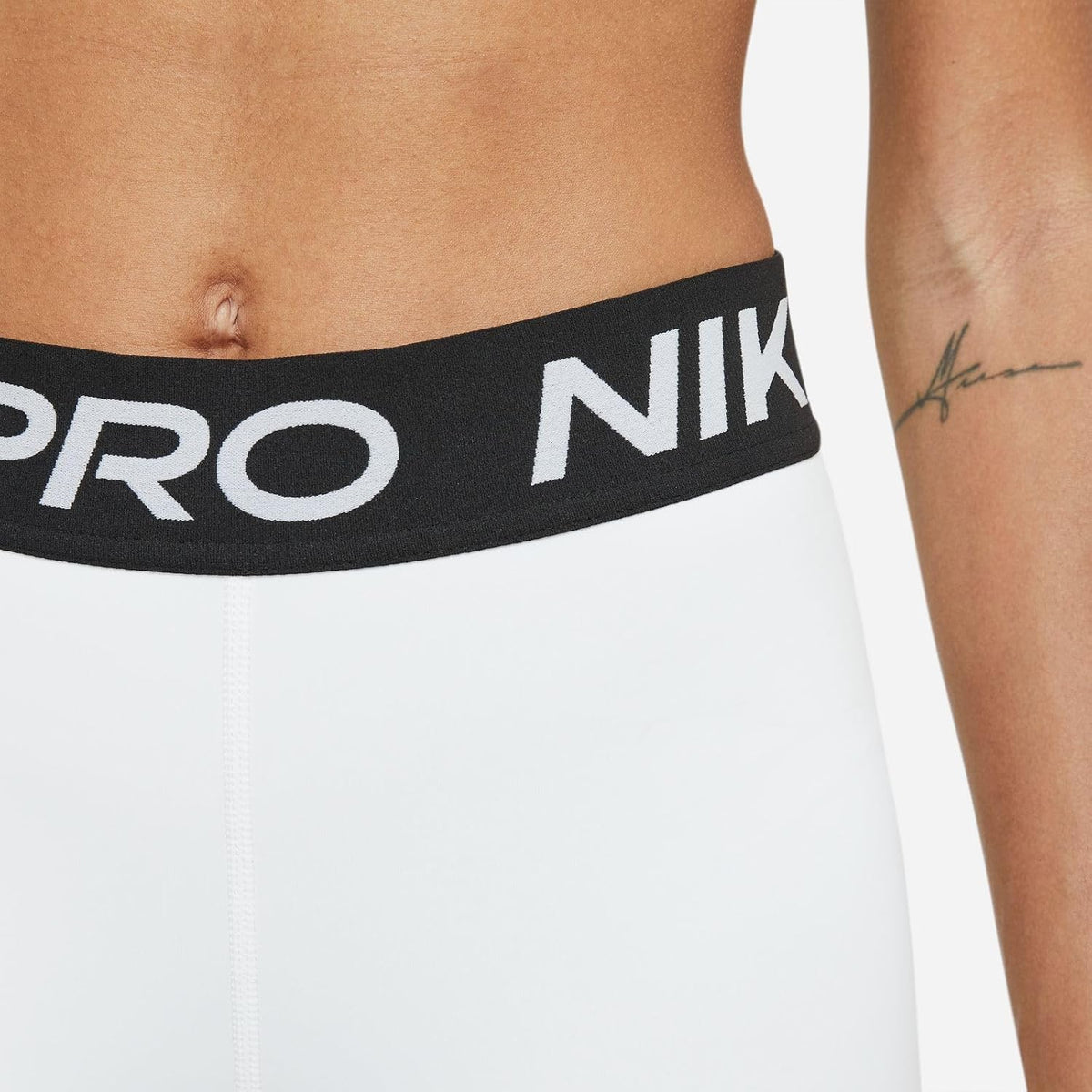 Nike Training Pro 365 3inch Shorts Size