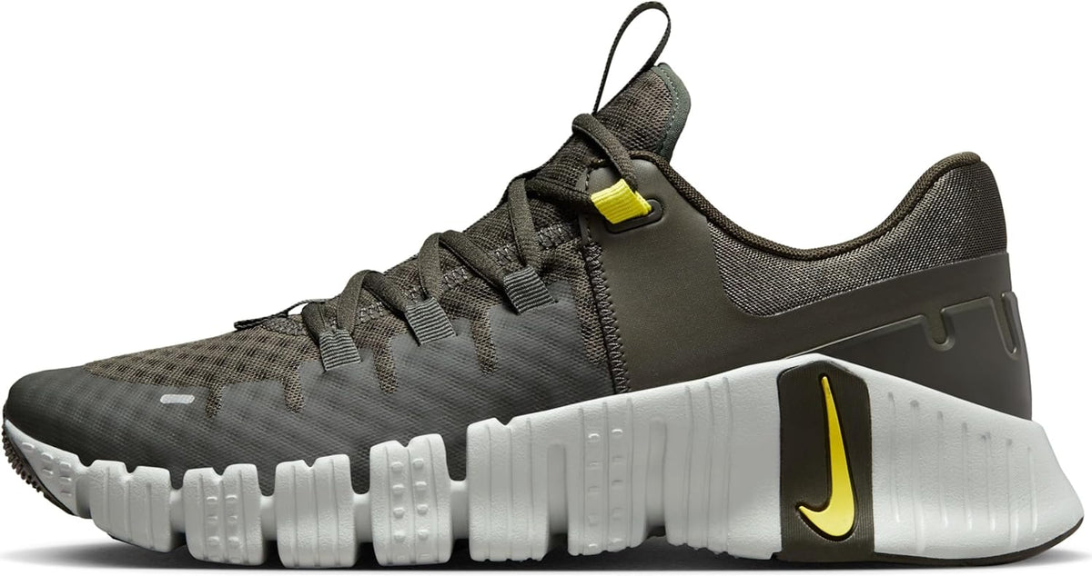 Nike Gymnastics Shoes Sneaker, 7.5 UK