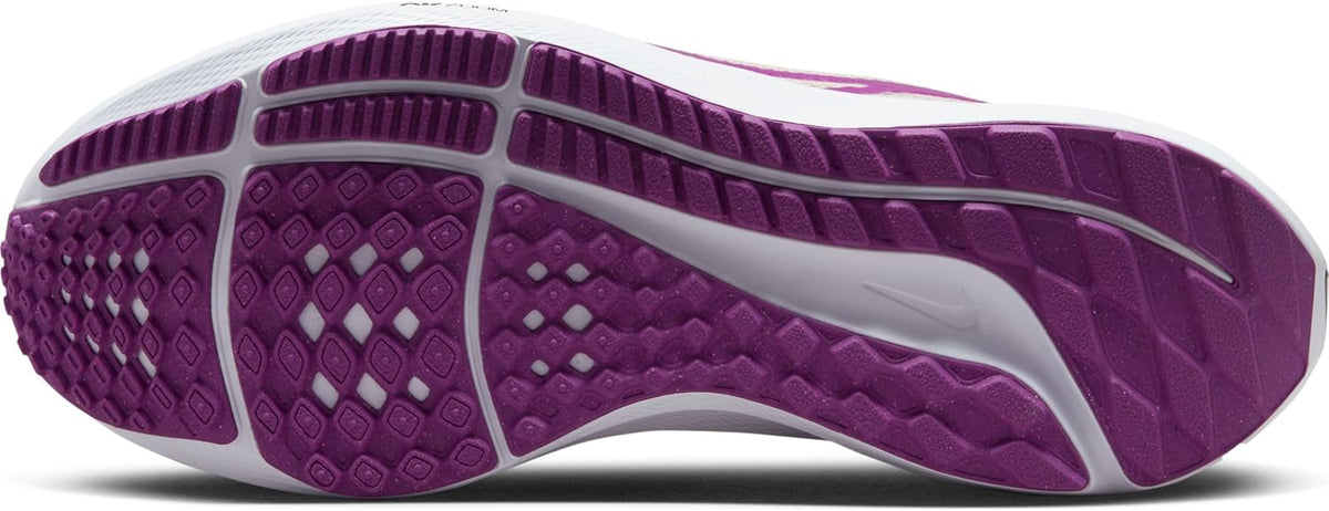 Nike Gymnastics Shoes Sneaker, Guava Ice Vivid Purple Amber Brown