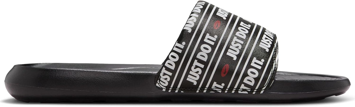 Nike Victori One Shoes