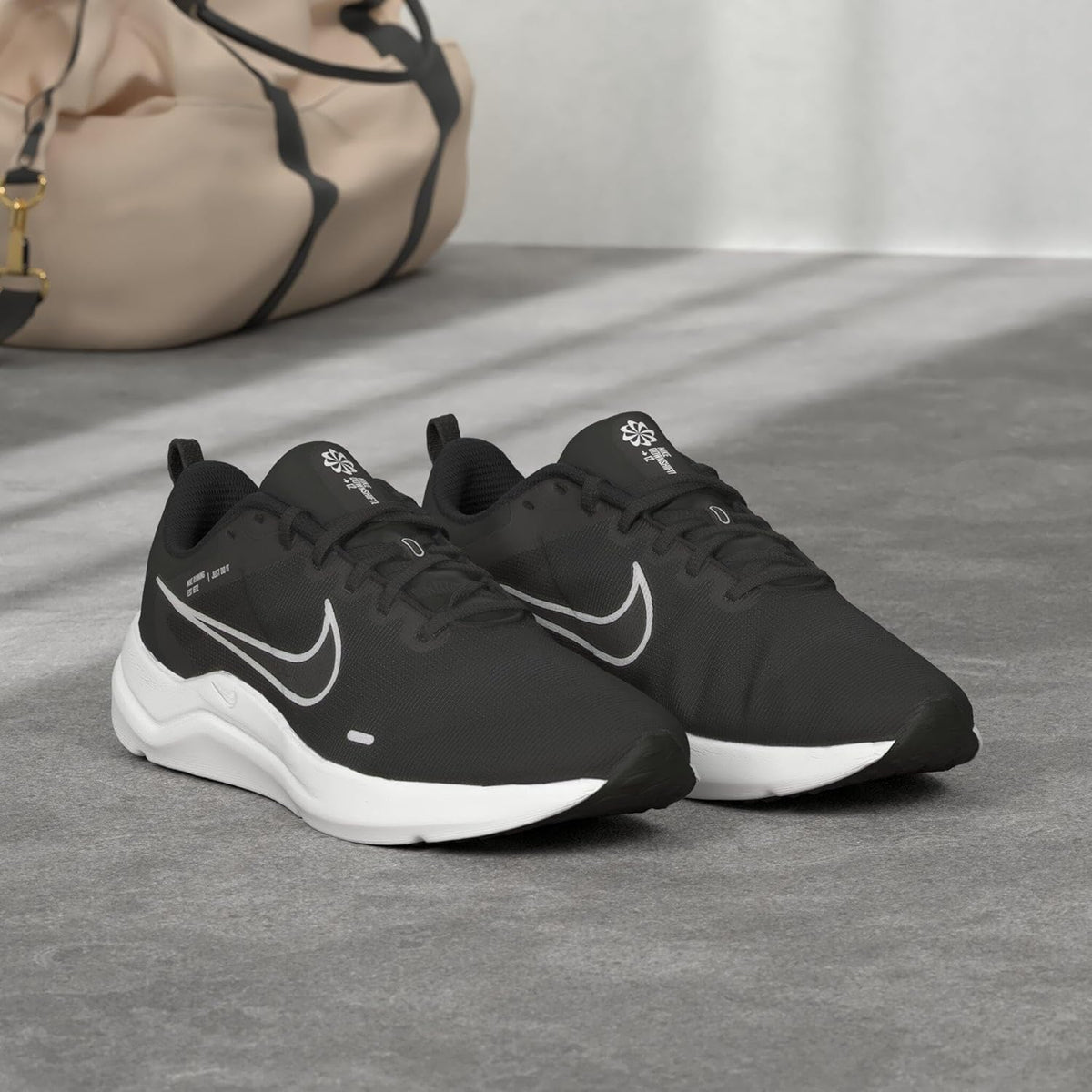 Nike Downshifter 12 Black White, Black/White- Dk Smoke Grey