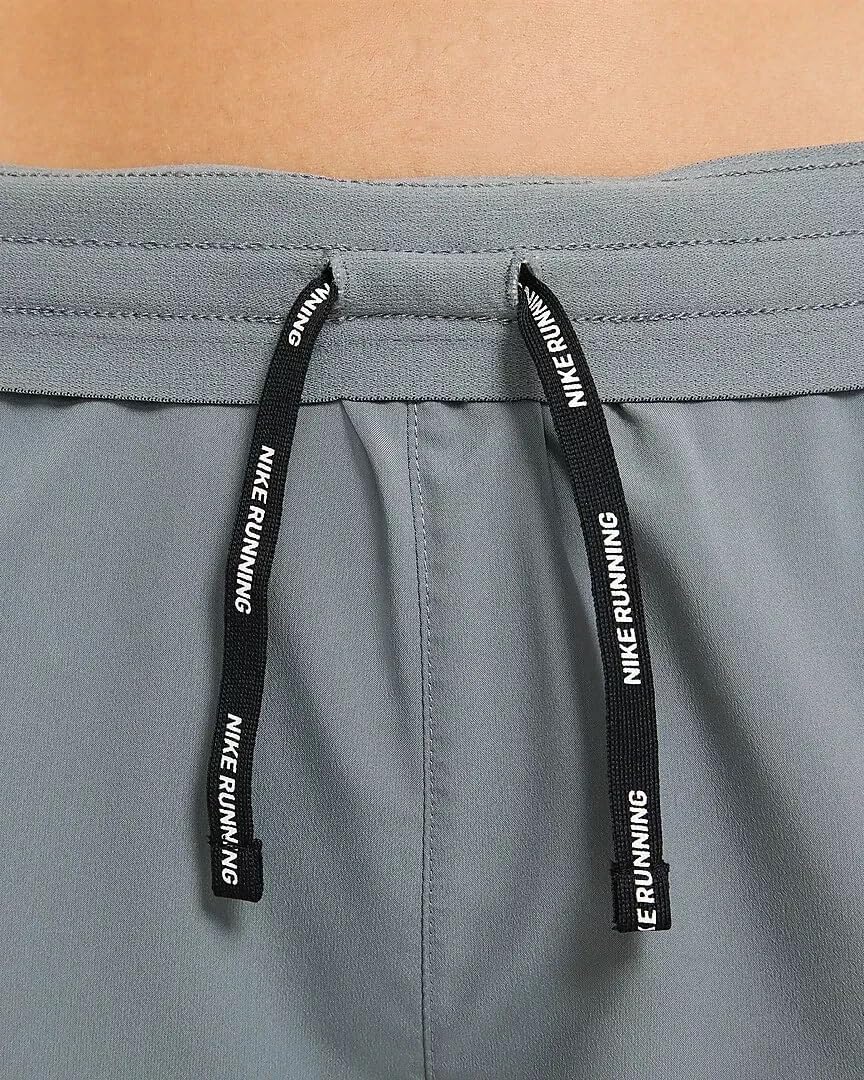 Nike Tempo Luxe Shorts 5" Smoke Grey/Smoke Grey/Reflective Silver LG 5, Grey