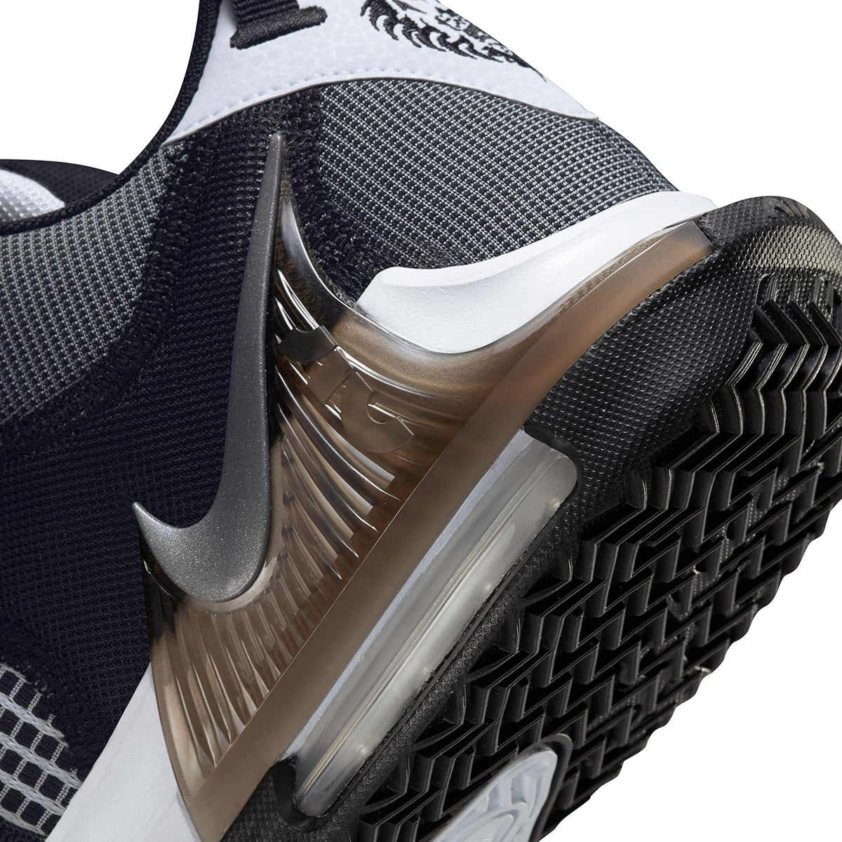Nike Lebron Witness 7 Basketball Shoe, White/Metallic Silver-black
